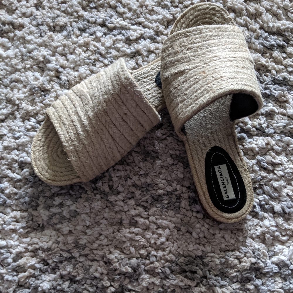 Balenciaga Braided Jute Slide Sandal size 9
